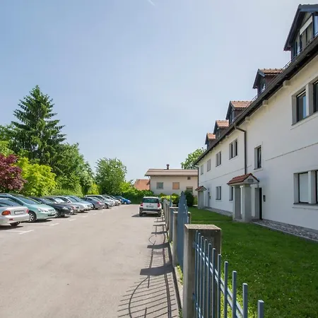 Contemporary 1-bedroom In Trnovo Apartment Ljubljana